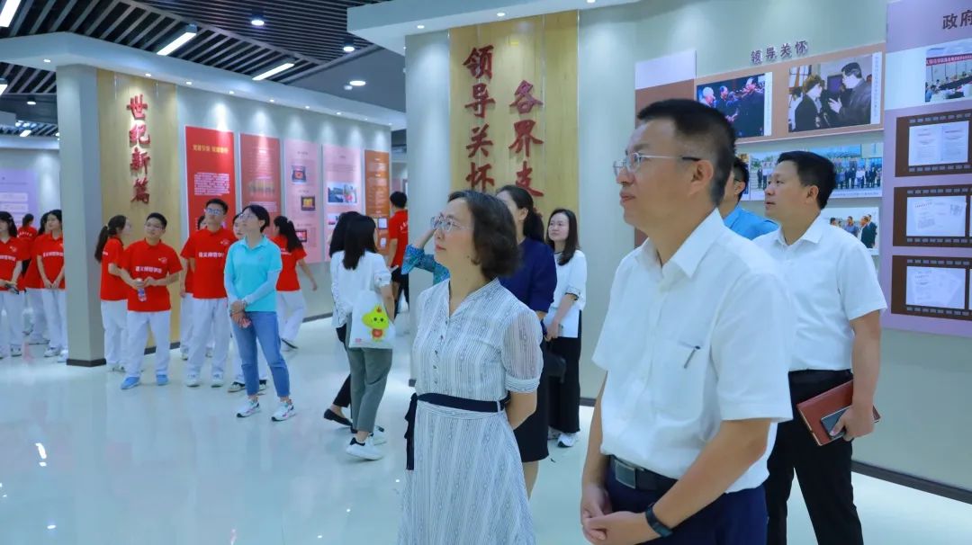 图片 图片